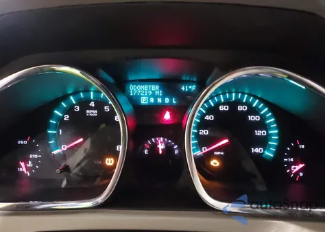 2010 Chevrolet Traverse Ls из США, поврежденный, VIN 1GNLREED5AS110342